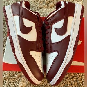 Nike Dunk Low Team Red men’s size 11